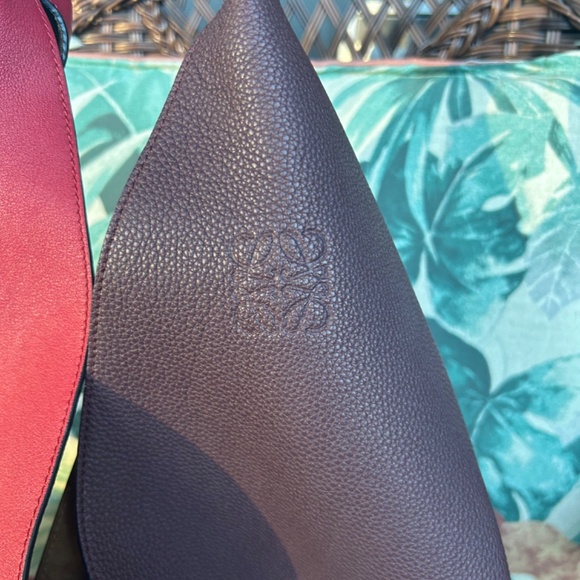 LOEWE Bi-Colour Sling Hobo - SOLD - Picture 7 of 12